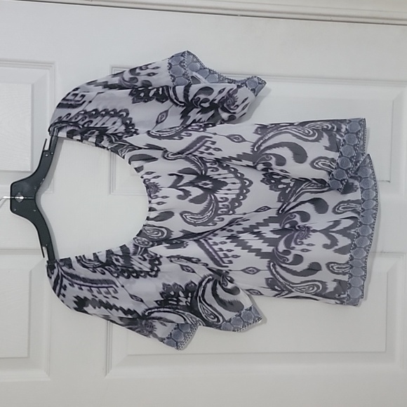 Blouse - Picture 1 of 5